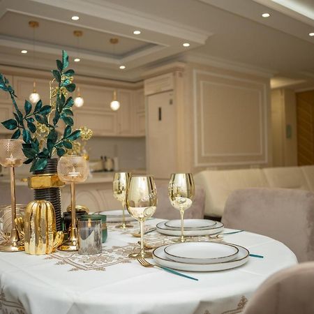 Center Candle Apartment 基希讷乌 外观 照片