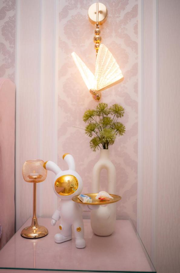 Center Candle Apartment 基希讷乌 外观 照片
